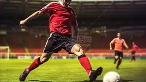 《曼联备战关键战：多古携手谢什科领衔首发，达洛特转战替补席蓄势待发》